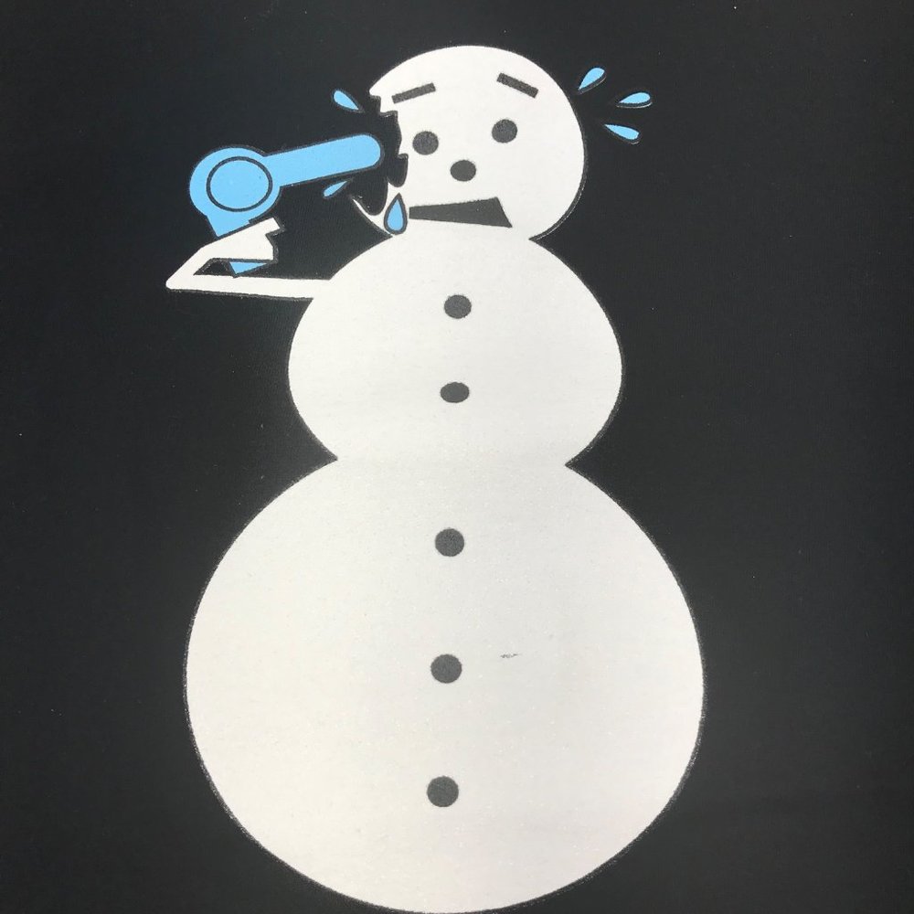 Classic Girl Women's Size Small Snowman With Hair Dryer Short Sleeve Tee NWOT